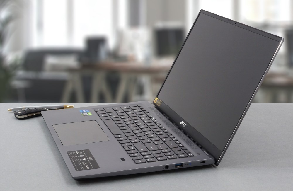 So sánh chuyên sâu] Dell XPS 13 9310 và Dell XPS 13 9305 - laptop 13 inch  nào tốt hơn ?